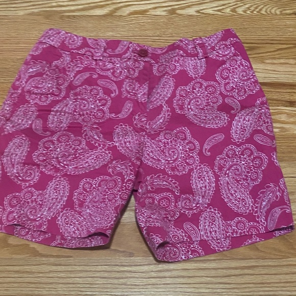 Jones New York Pants - Jones New York Signature Pink Paisley Shorts
